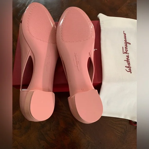 Salvatore Ferragamo Desert Rose Vara Jelly Ballet Flats. New with Box US Size 11